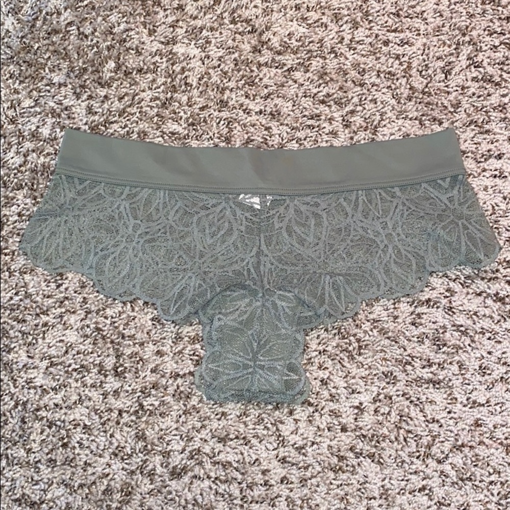 PINK Victoria’s Secret Extra Low Rise Cheekster